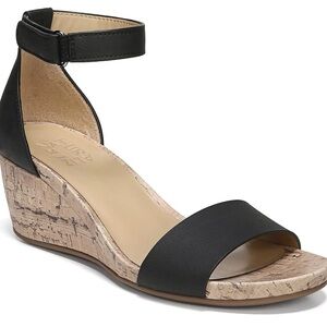 Naturalizer Black and Beige Wedge Sandals